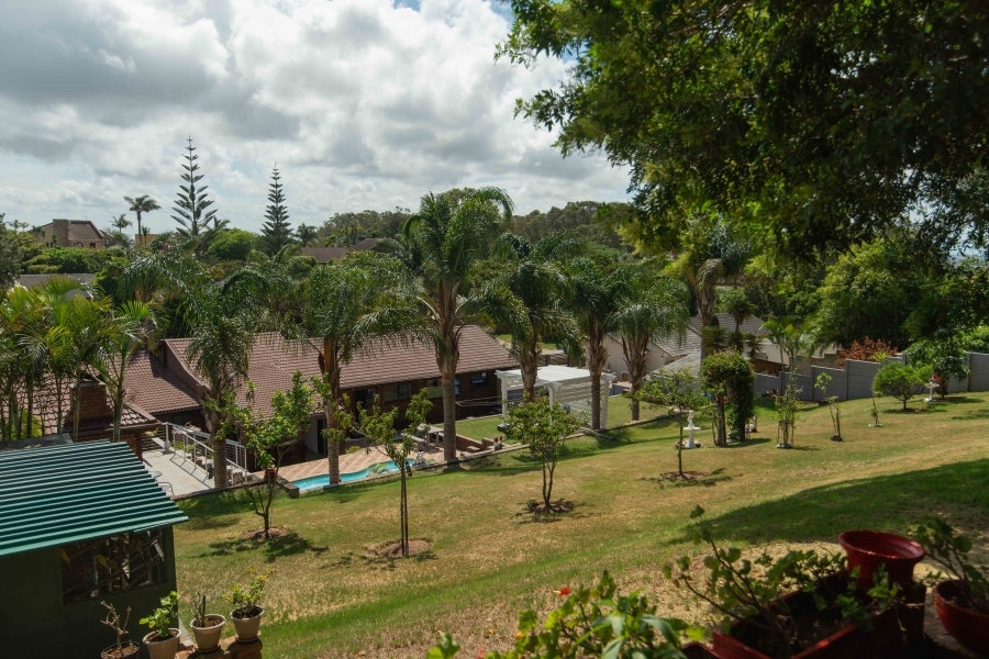 4 Bedroom Property for Sale in Lovemore Heights Estate Eastern Cape